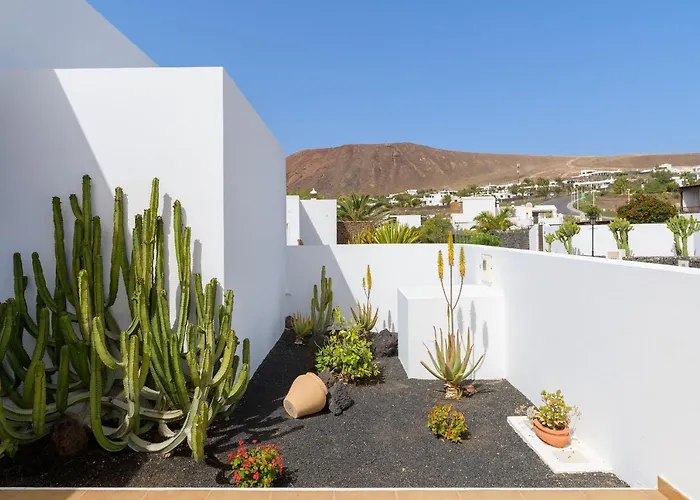 Vista Lobos Entre Volcanes Y Oceano Semesterbostad Playa Blanca (Lanzarote)